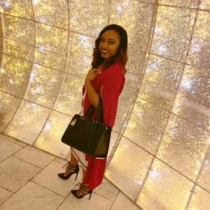 Meet your Posher, Vicky